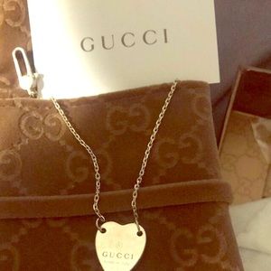 Auntentic Gucci Heart Bracelet “New”